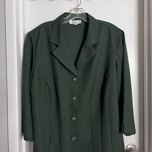 Elegant Dark Green Women's Blazer
